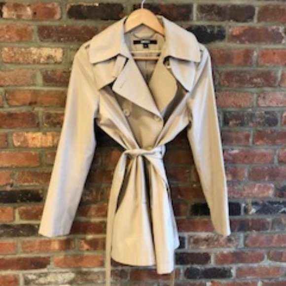 Dkny Jackets & Blazers - DKNY CLASSIC MID LENGTH TRENCH COAT